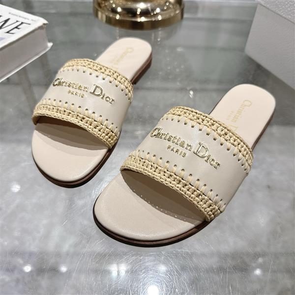 20251128184321837 250